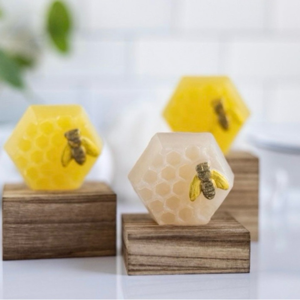 Honeycomb Bee Hand & Body Scented Soap